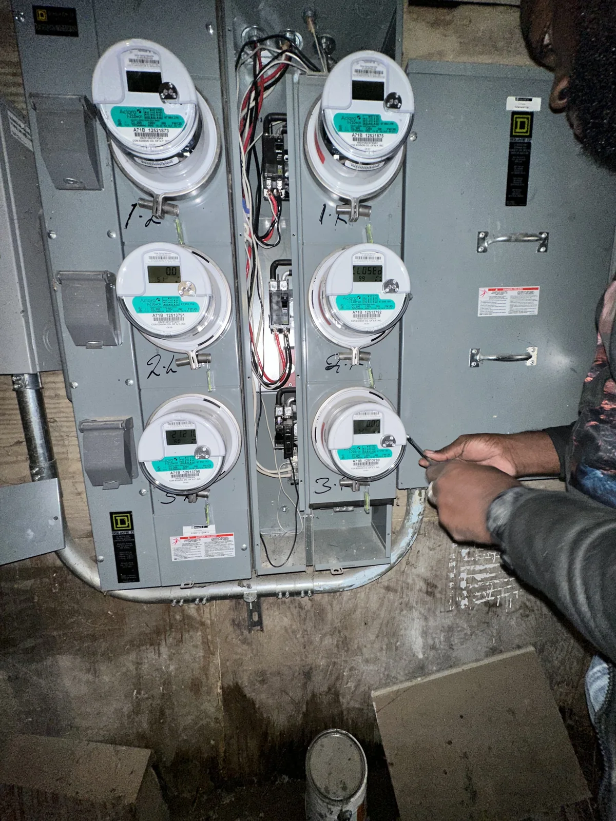 Example of multifamily meter-bank equipment Multifamily meter-bank equipment in Brooklyn, New York