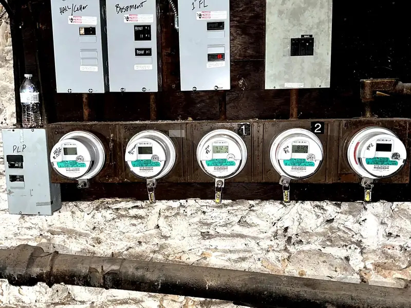 Example of multifamily meter-bank equipment Multifamily meter-bank equipment in New York City